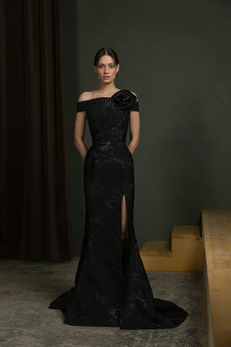 Saiid Kobeisy Long Brocade Dress With A Thin Belt In Black