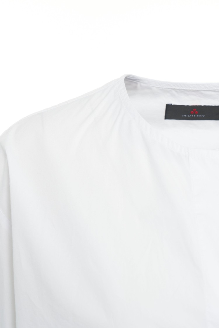 Peuterey Tjorn White Shirt With Rounded Hem In White