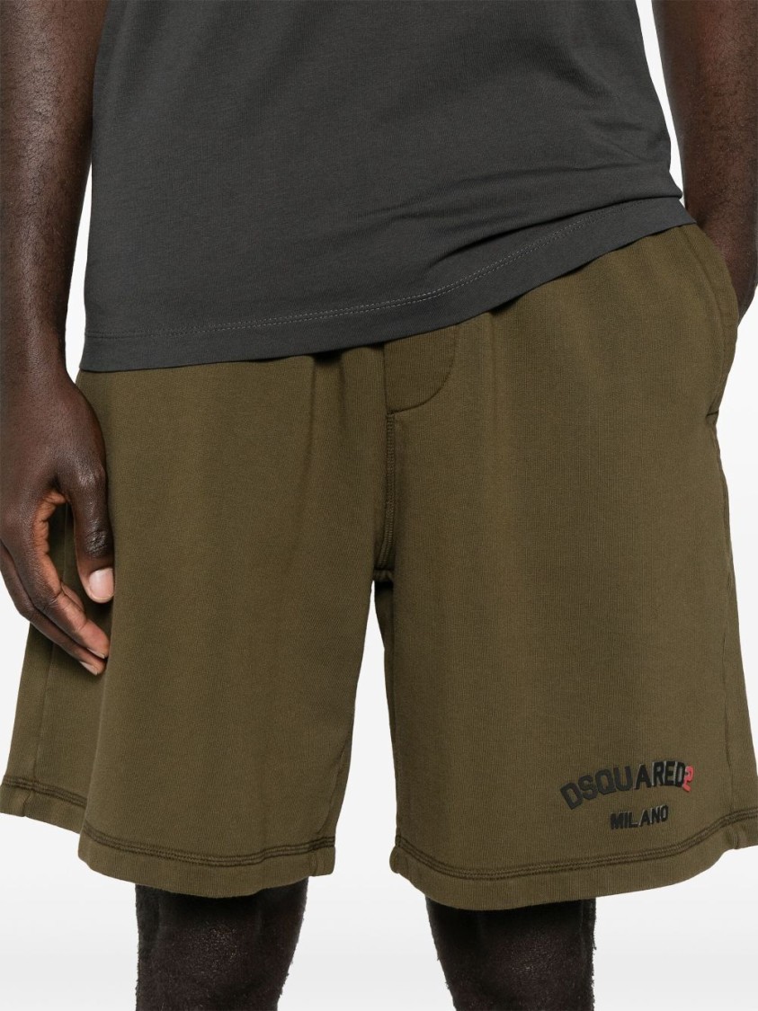 Dsquared2 Relaxed Fit Cotton Shorts With Subtle Branding