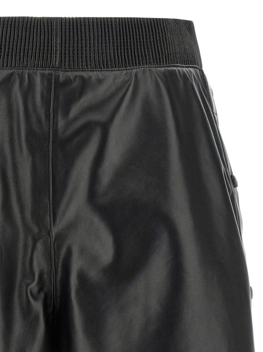 ショートパンツ Giovanni Bedin Nappa Leather Shorts With Ribbed Details Giovanni Bedin Nappa Leather Shorts With Ribbed Details In