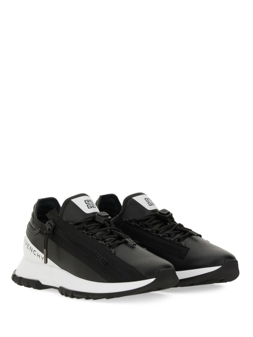 Givenchy Spectre Runner Leather Sneakers With 4g Side Zip Detail