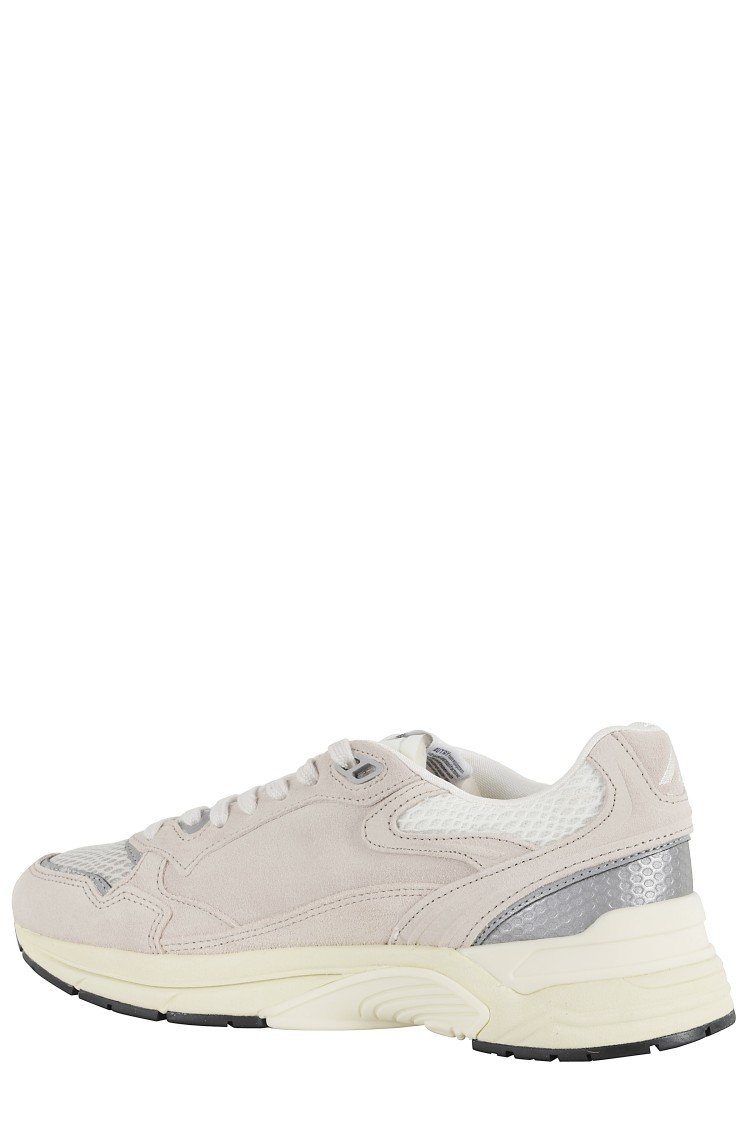 Autry Round Toe Mesh Panels Contrast Sole Sneakers