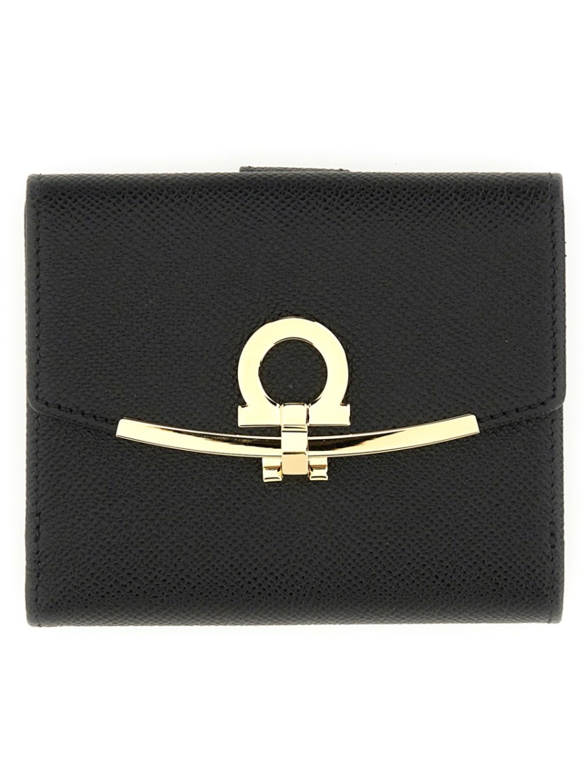 Ferragamo Gancini Wallet Gold-tone Hardware In Black