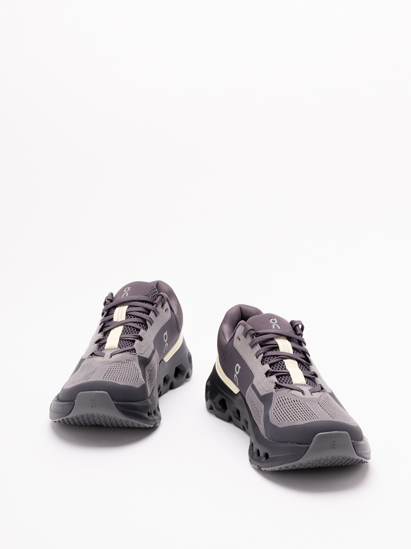 On Running Cloudrunner 2 Shoes In Gray