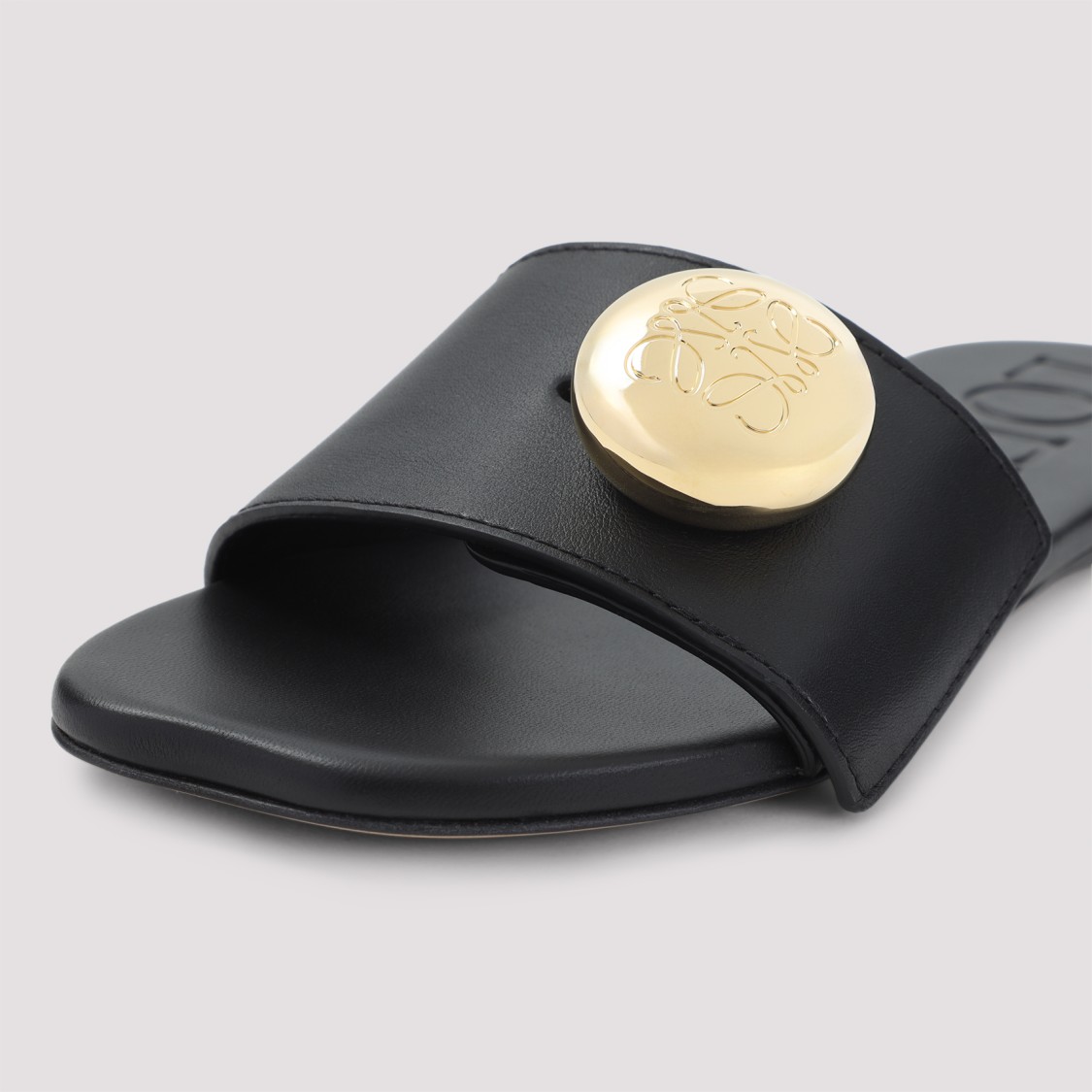 Loewe Women Pebble Calfskin Slide In Black