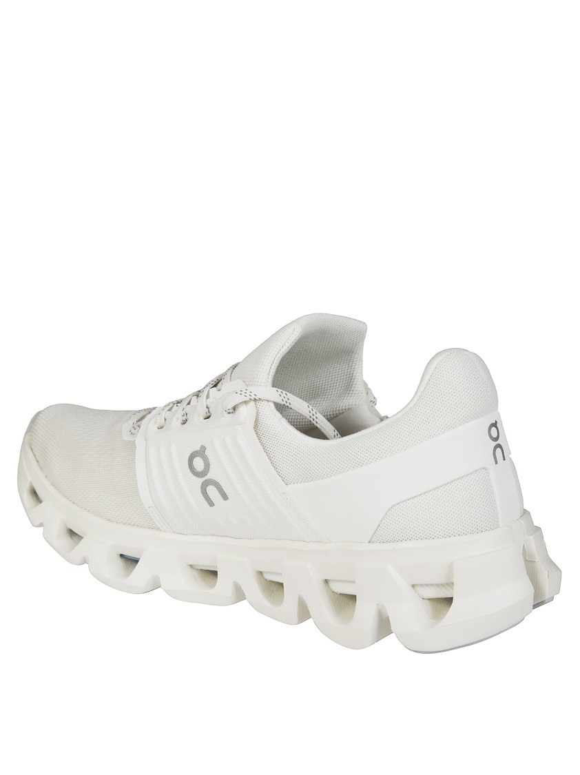 On Running Cloudswift 4 Ad Sneakers In White