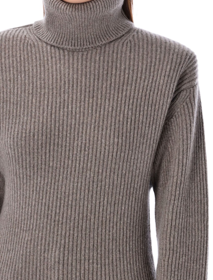 Stella Mccartney Sophisticated High-neck Pullover With Padded Shoulders