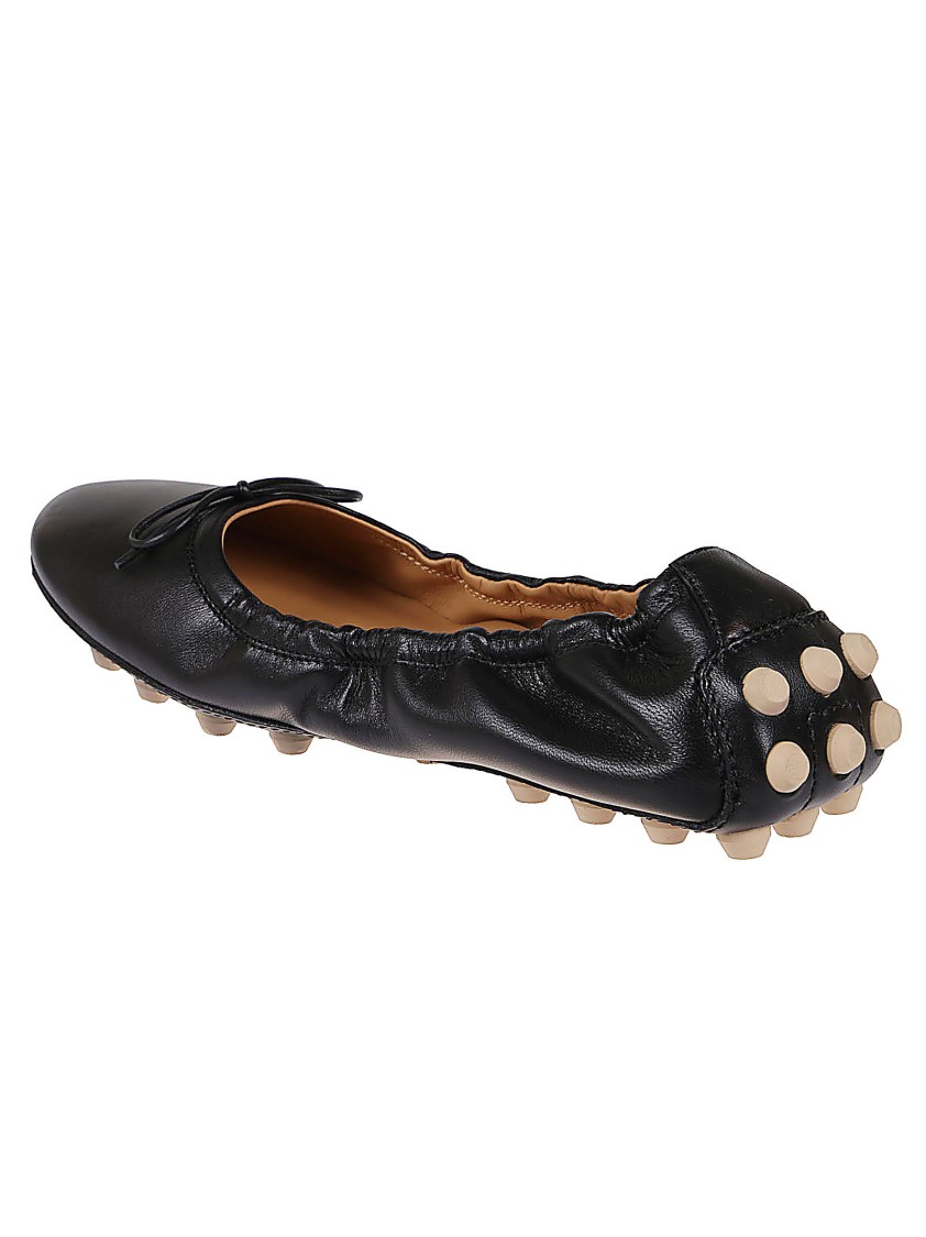 Tod's Black Leather Ballet Flats With Gathered Elasticized Trim In Black