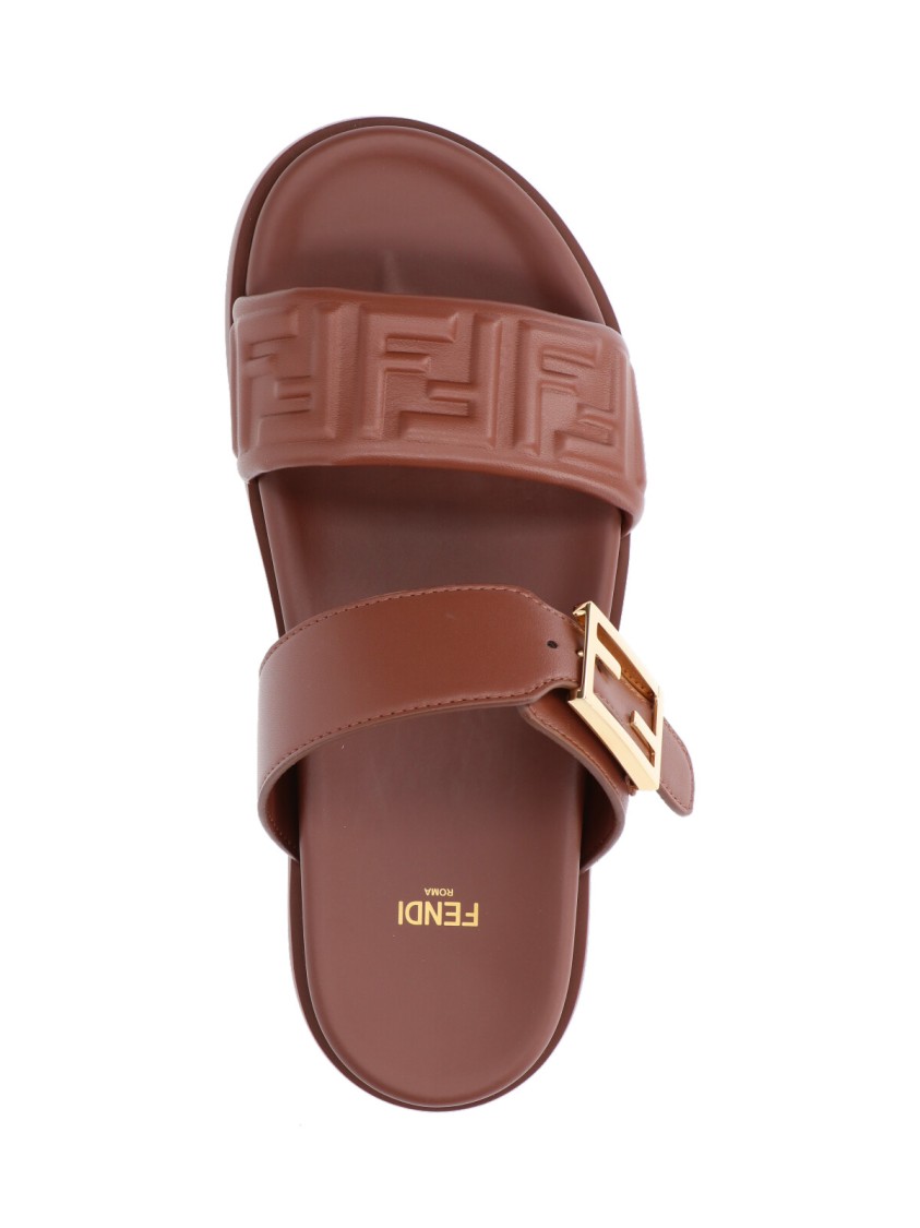 Fendi Feel Slide Sandals In Brown