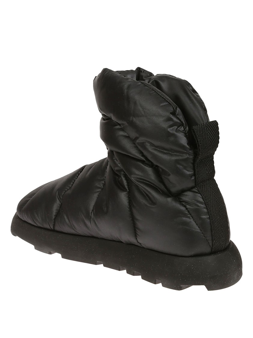 Piume Studio Quilted Black Padded Boots With Vegan Insulation In Black