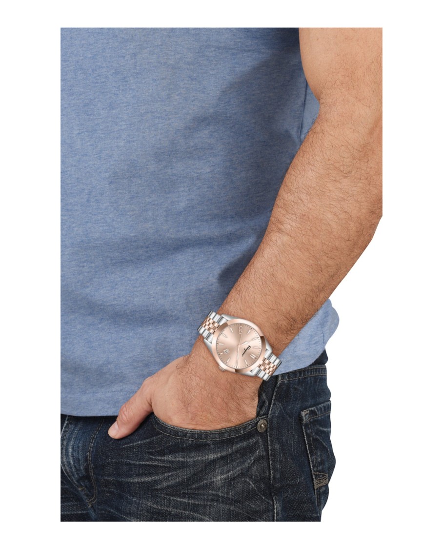 Ferragamo Classic Bracelet Watch In Gold