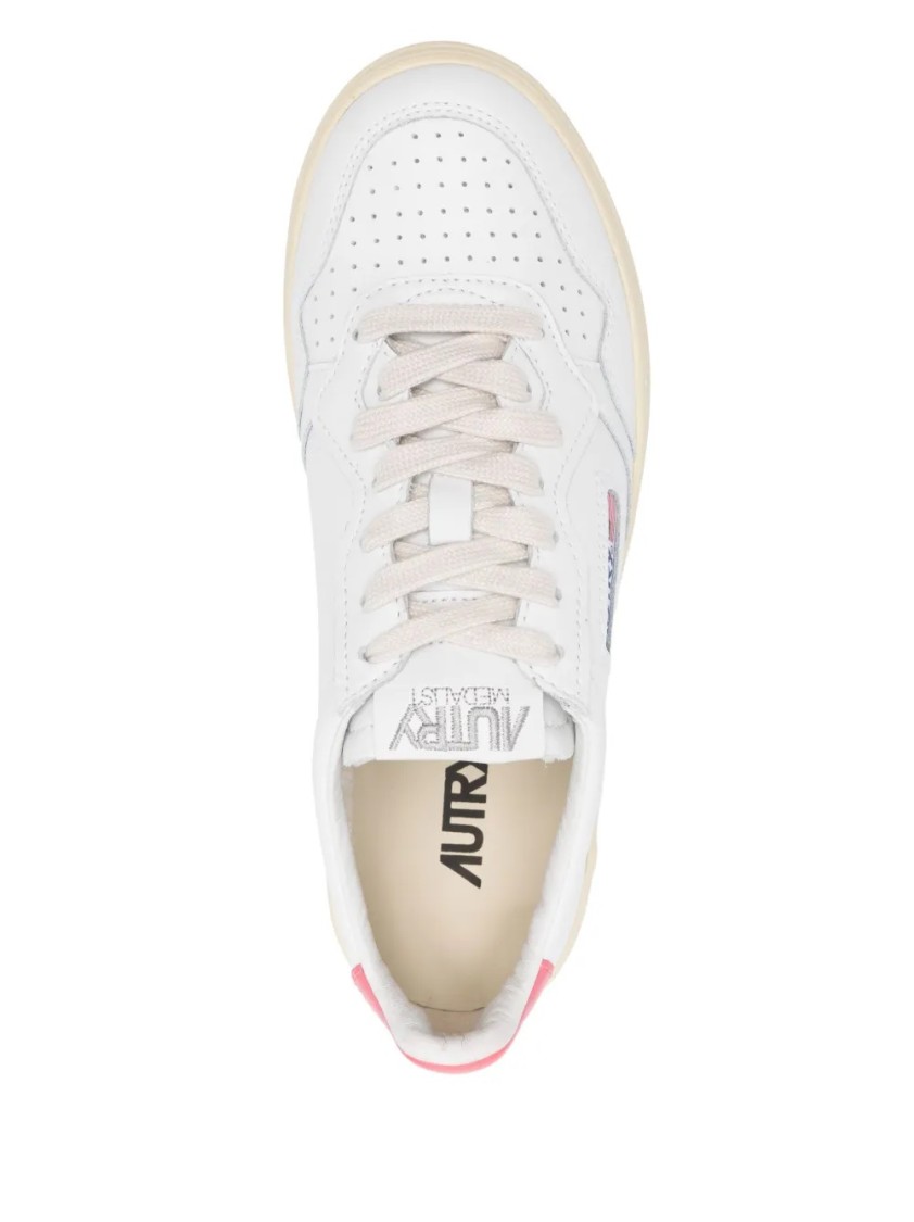 Autry Medialist Low Leather Sneakers