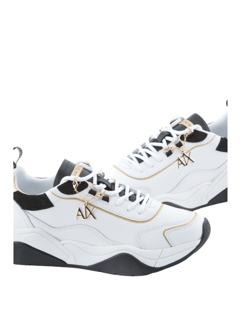 Armani Exchange Logo-charm Leather Lace-up Sneakers In White