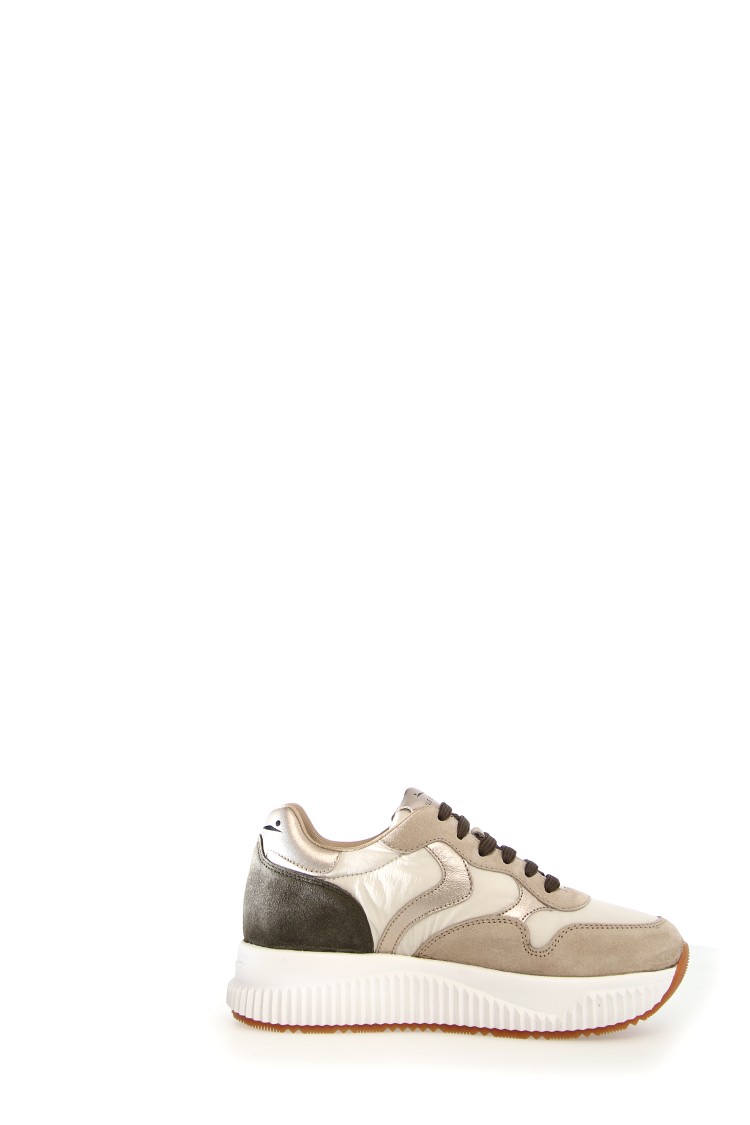 VOILE BLANCHE VOILE BLANCHE LUXURIOUS LEATHER AND SUEDE SNEAKERS WITH GOLD ACCENTS AND COMFORTABLE EVA SOLE