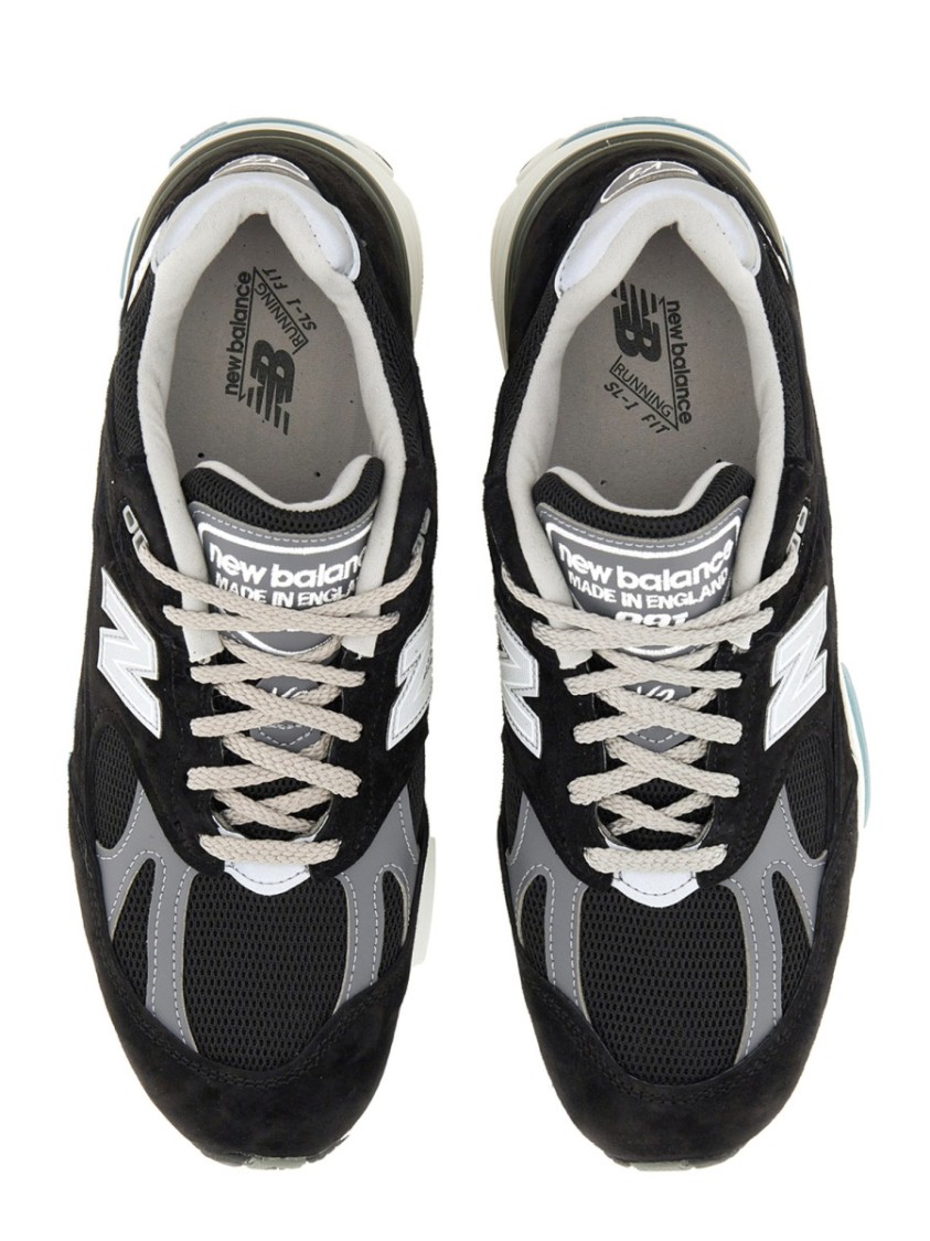 New Balance Mesh And Suede Sneakers With Reflective Accents In Black