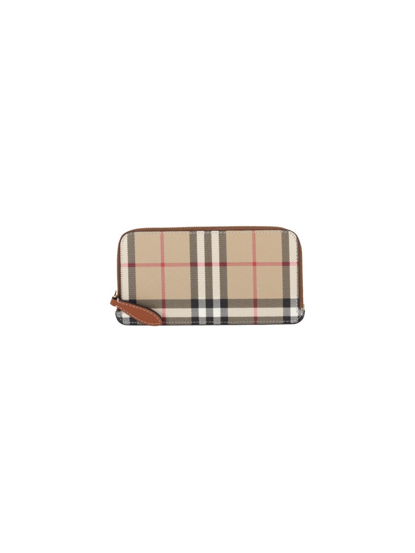 Burberry Wallet With Check Pattern
