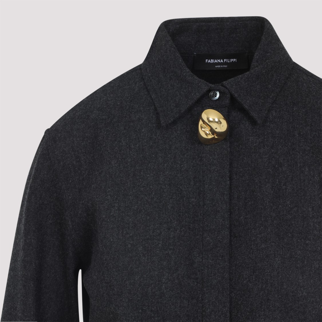 Fabiana Filippi Button-detailed Patch-pocket Cardigan In Black