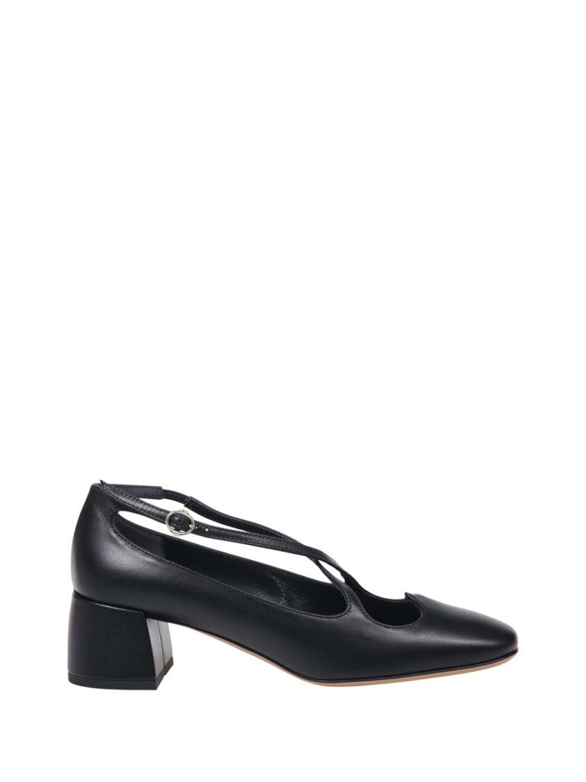 A. Bocca Pointed Toe Leather Shoes With Cut-out Detail In Black