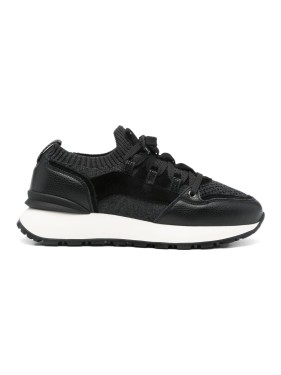 スニーカー Doucal's Black Calf Suede Sneakers Doucal's Black Calf Suede Sneakers in Black | THE LIST