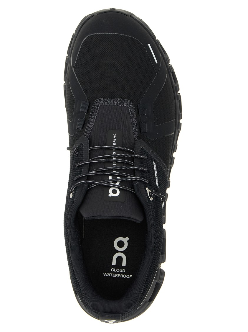 On Cloud 6 Wp Low-top Sneakers In Black