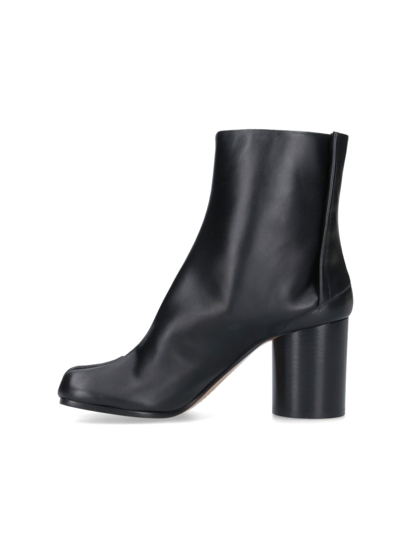 Maison Margiela Block Heel Leather Round Toe Boots In Black