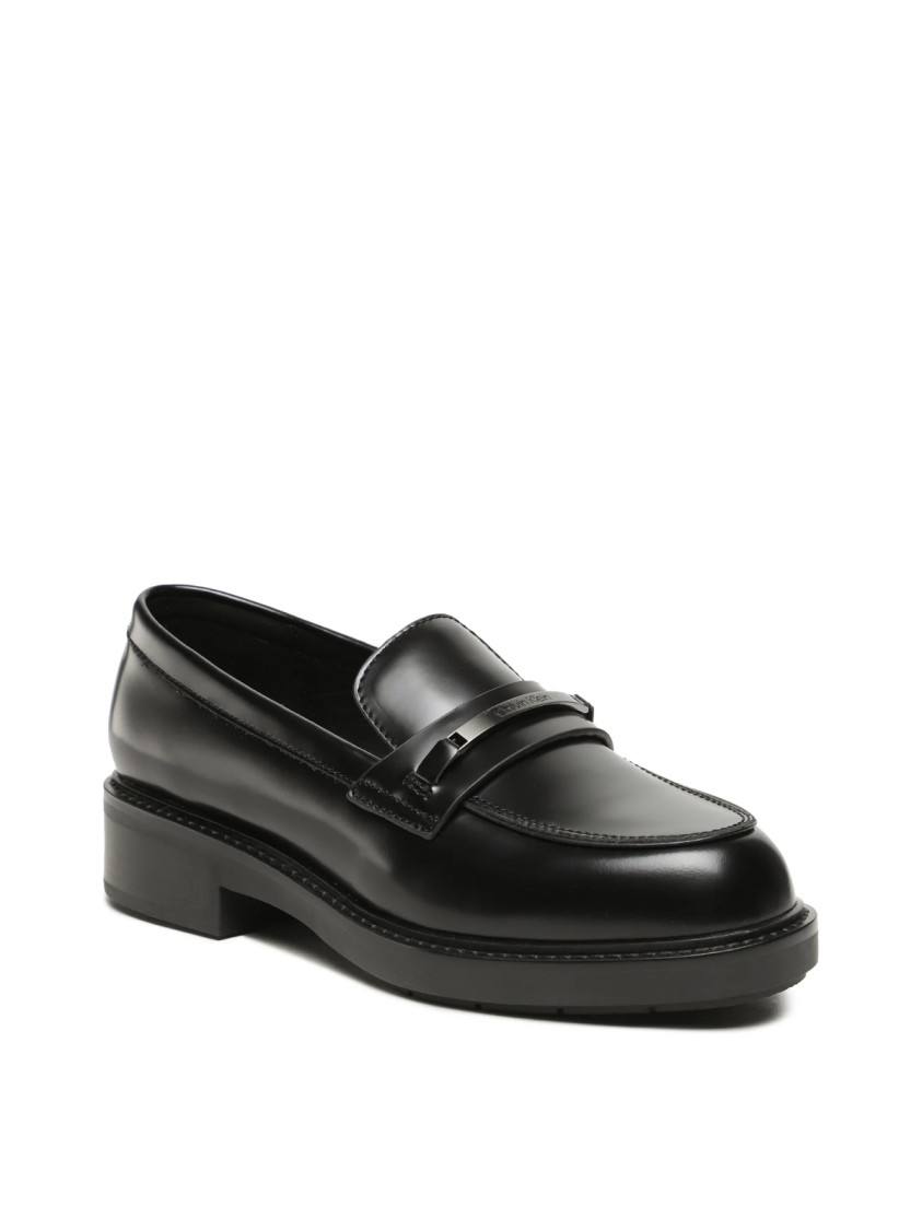 Calvin Klein Logo Detail Loafers In Black