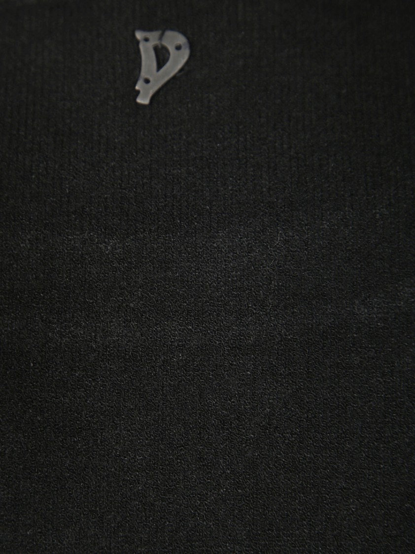 Dondup Fitted Ribbed Knit Sweater With Classic Round Neckline In Black