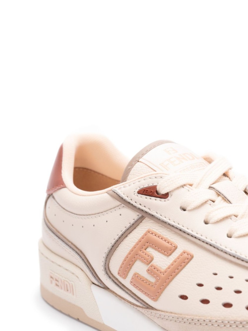 Fendi Low-top Sneakers With Pink Closure In Neutral