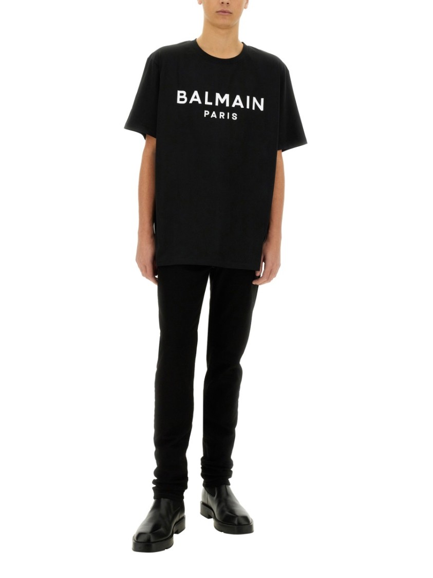 Balmain Black Crewneck T-shirt With Logo Lettering On The Front In Cotton Man