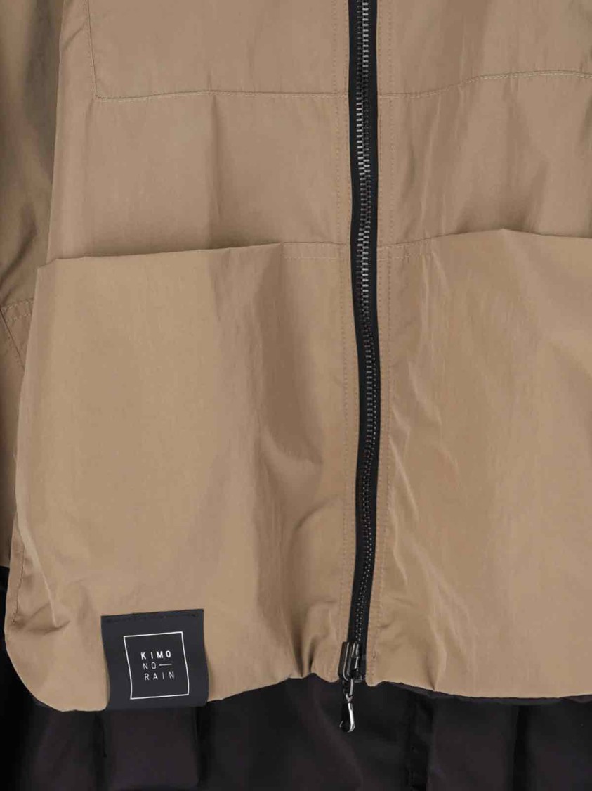 Kimono Rain Reversible Raincoat – Beige/black In Neutrals