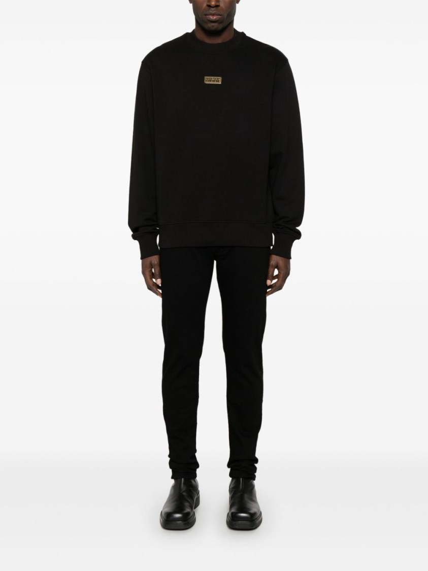VERSACE JEANS COUTURE VERSACE JEANS COUTURE CLASSIC CREWNECK SWEATSHIRT WITH SUBTLE LOGO PLAQUE