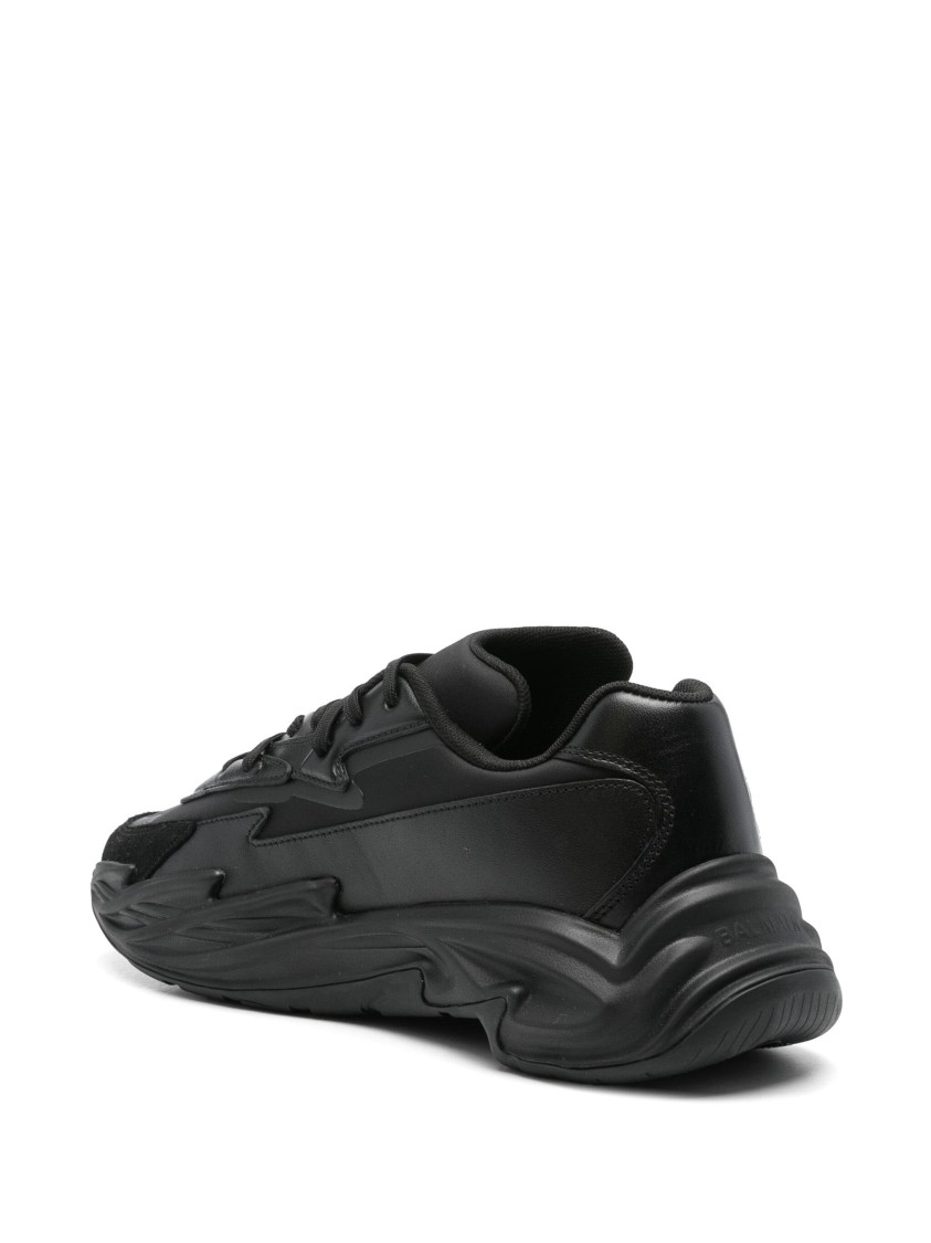 Balmain Low Top Lace Up Sneaker In Black