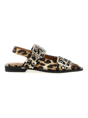 フラットシューズ LEOPARD SATIN FEMININE BUCKLE SLINGBACK Ganni 'Leopard Satin Feminine Buckle' Slingback Pump | THE LIST