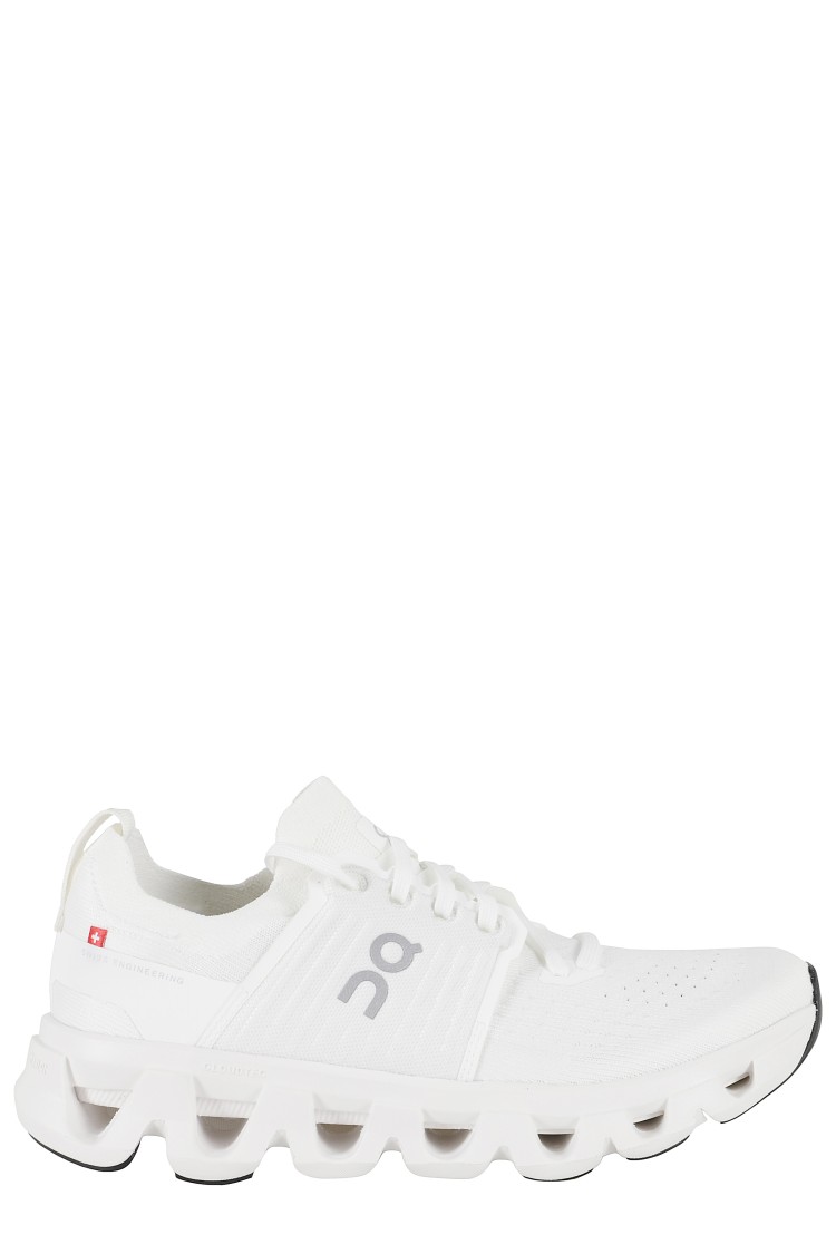 On Running Cloudswift 4 Sneaker In White