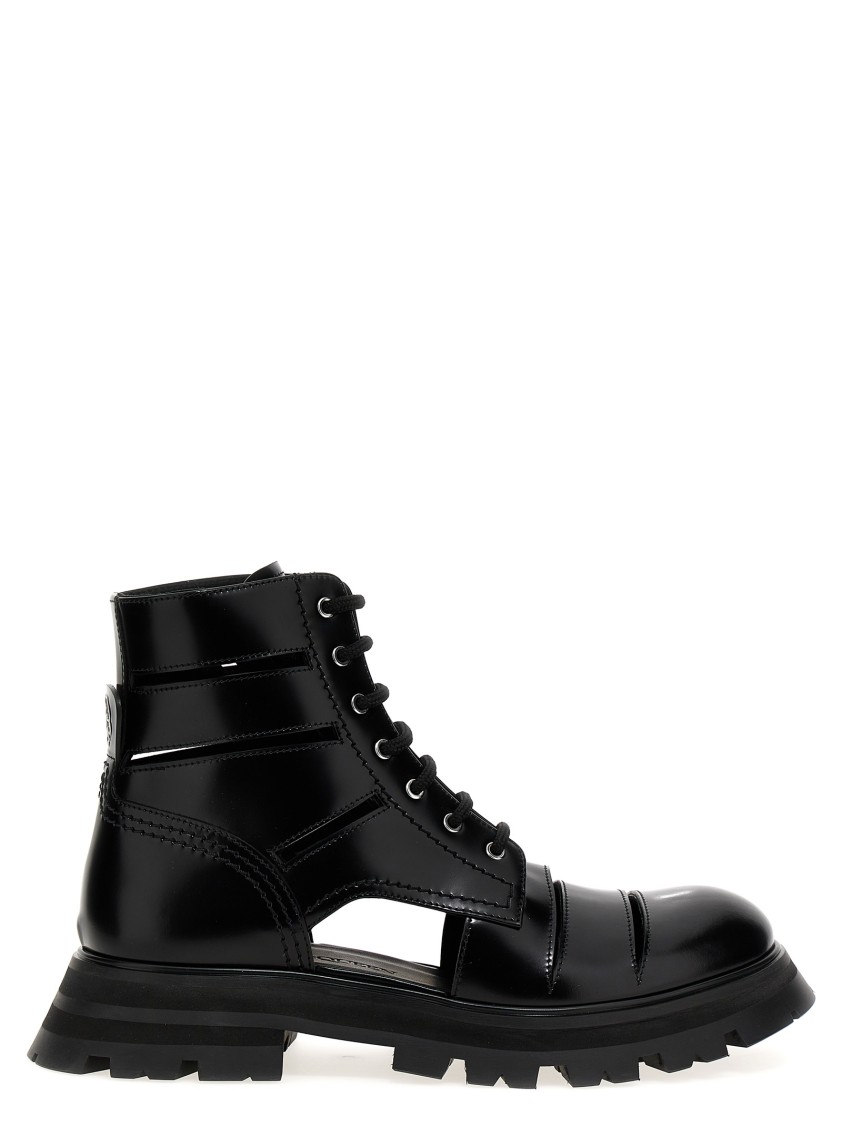 Alexander Mcqueen Mcqueen 'wander' Ankle Boots In Black