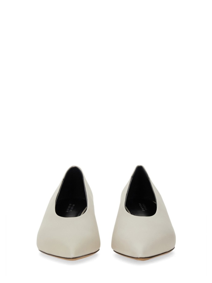 Isabel Marant Leather Ebisa Pumps In Neutrals