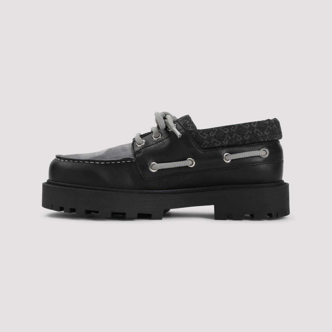 Givenchy Leather Platform Loafers In Black