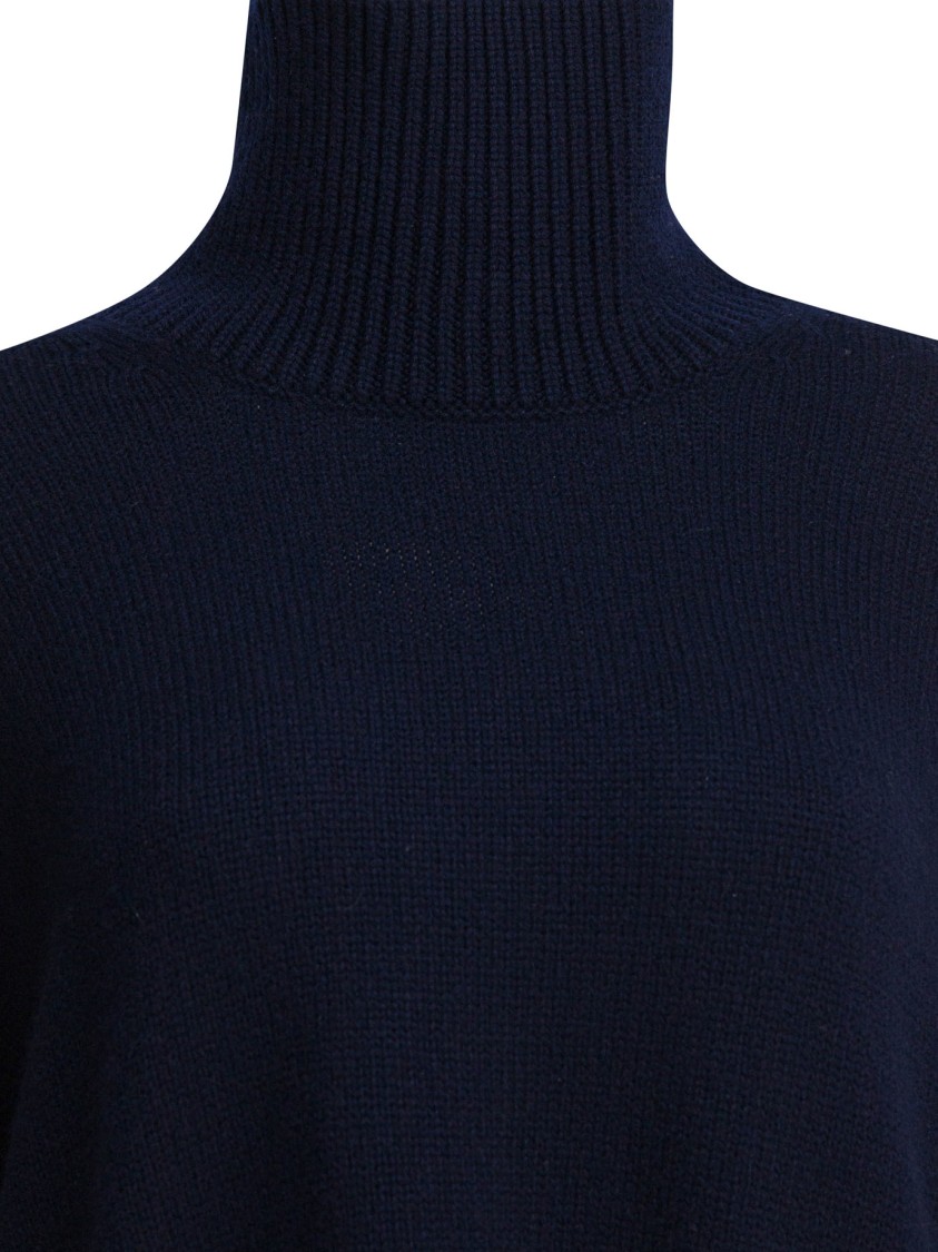 Lisa Yang High Ribbed Turtleneck Cashmere Sweater In Blue