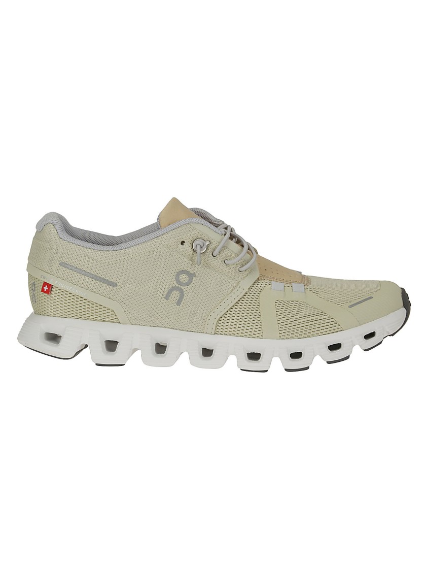 On Cloud 5 Sneaker In Neutrals
