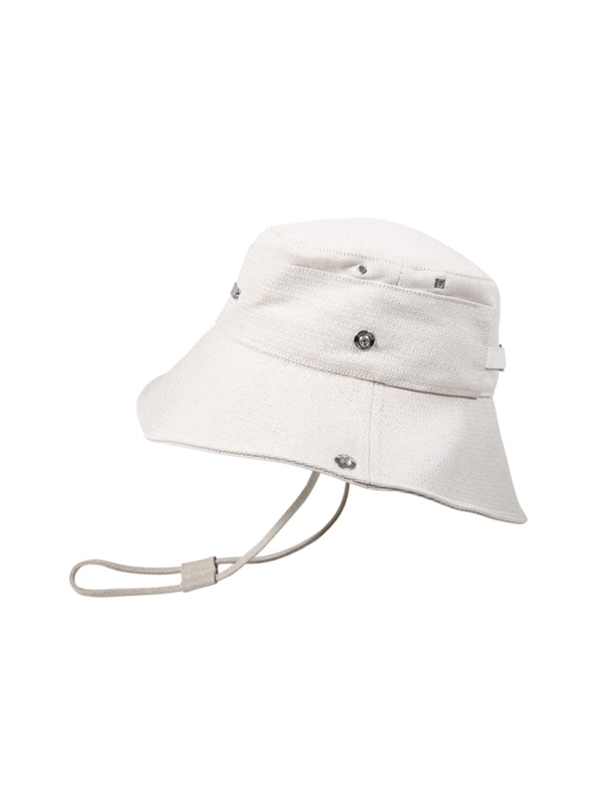 Jacquemus Structured Wide-brimmed Hat With Refined Finish In White