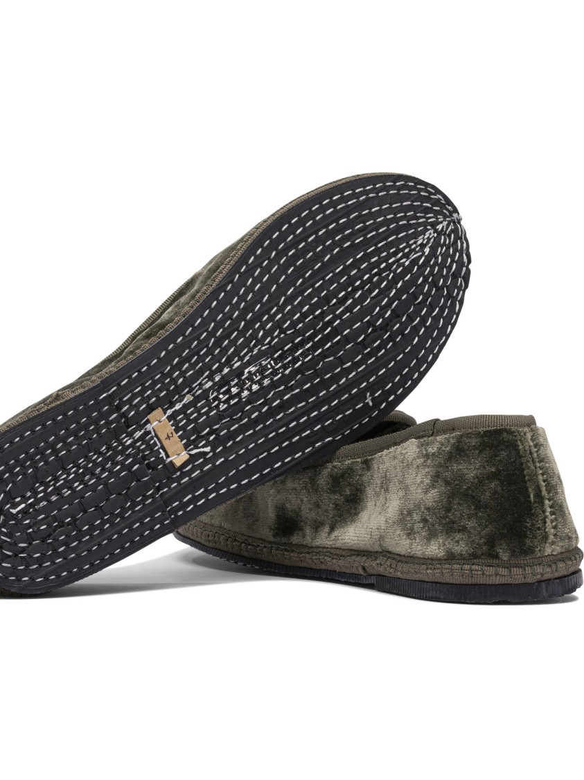Sentier Di Segantin Roberta Green Loafers With Plush Texture And Durable Sole In Black
