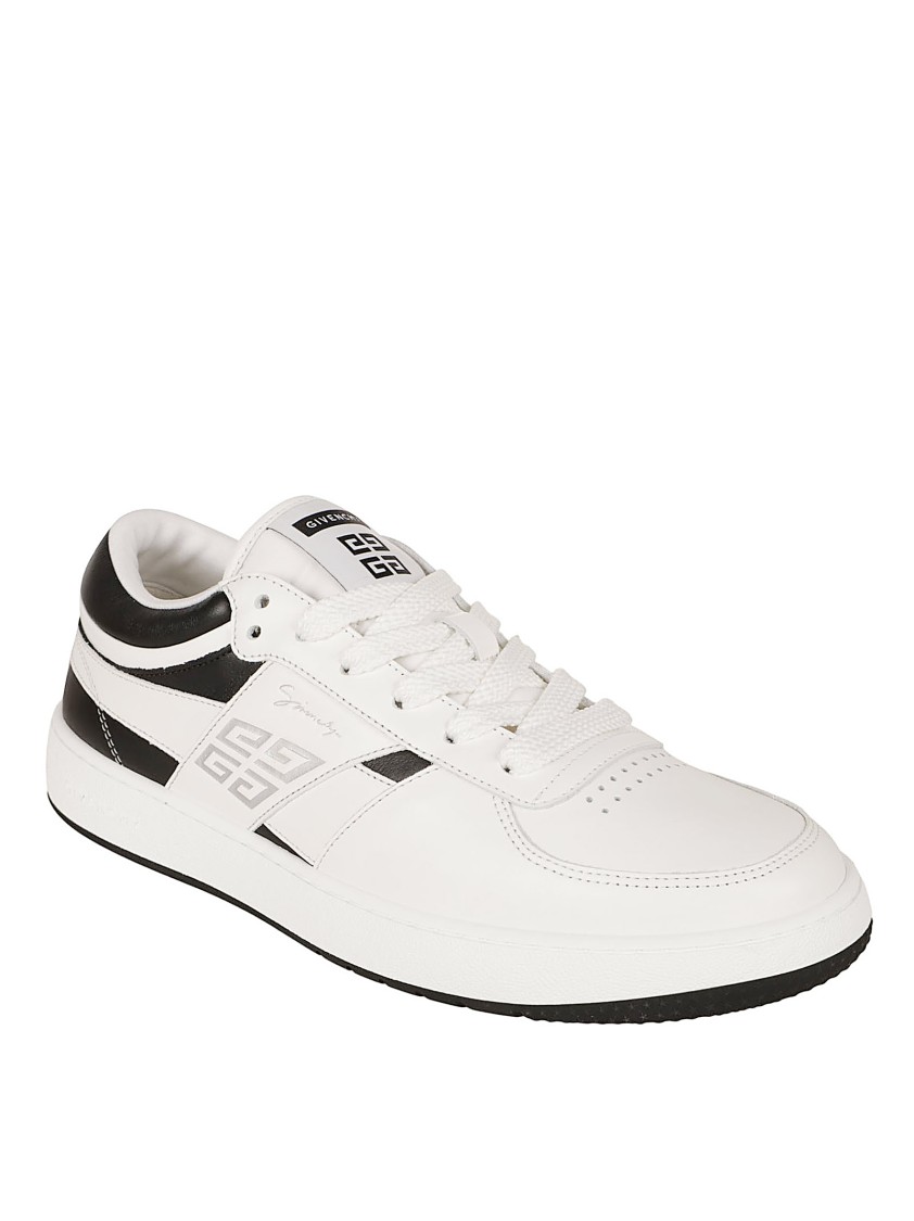 Givenchy Low-top Sneakers In Smooth In White