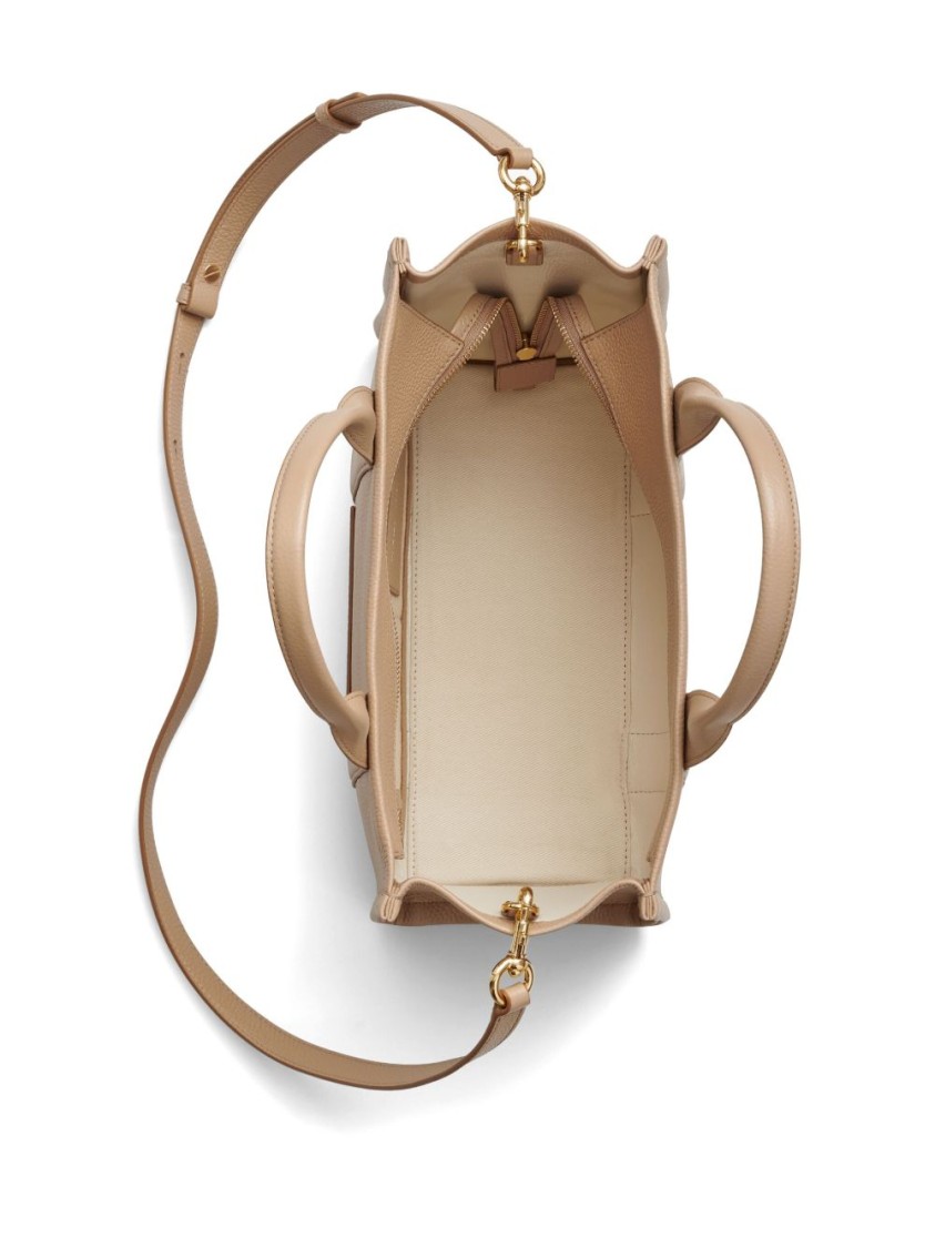 Marc Jacobs Textured Leather Tote Bag With Logo Print And Versatile Carry Options In Neutral