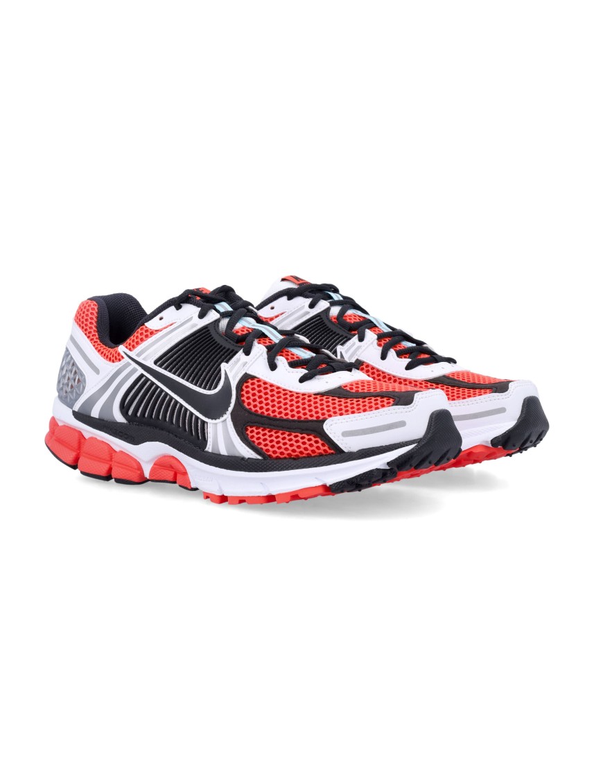 Shop Nike Zoom Vomero 5 Se Sneakers In Multicolor