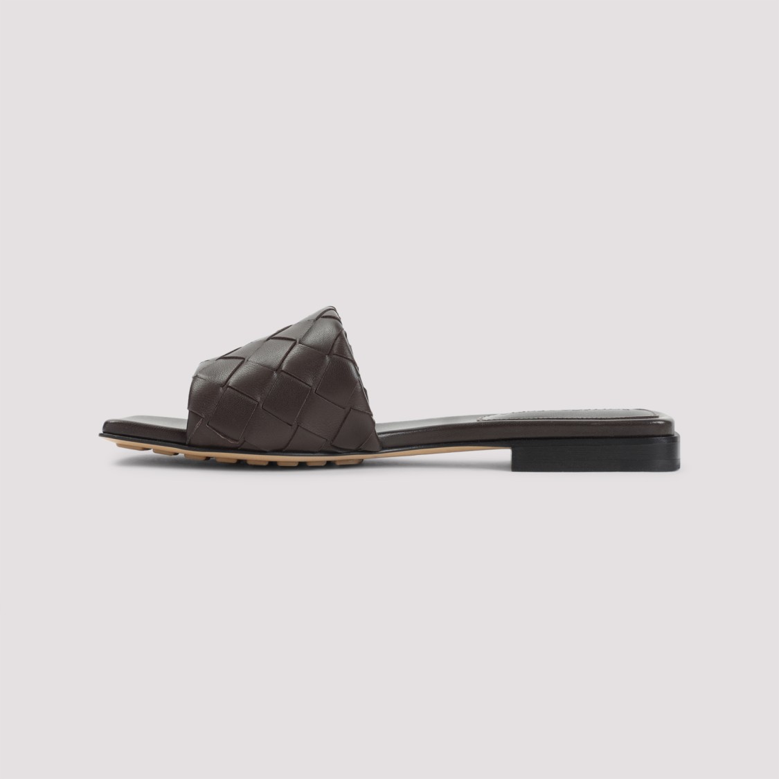 Bottega Veneta Flat Sandals With Intrecciato Leather Strap