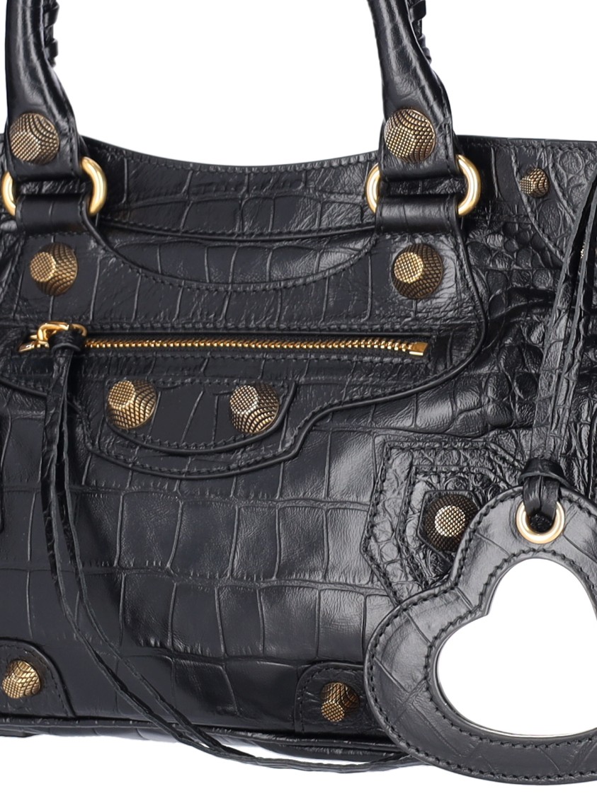 Balenciaga Green Leather Shoulder Handbag With Magnetic Closure And Metal Details