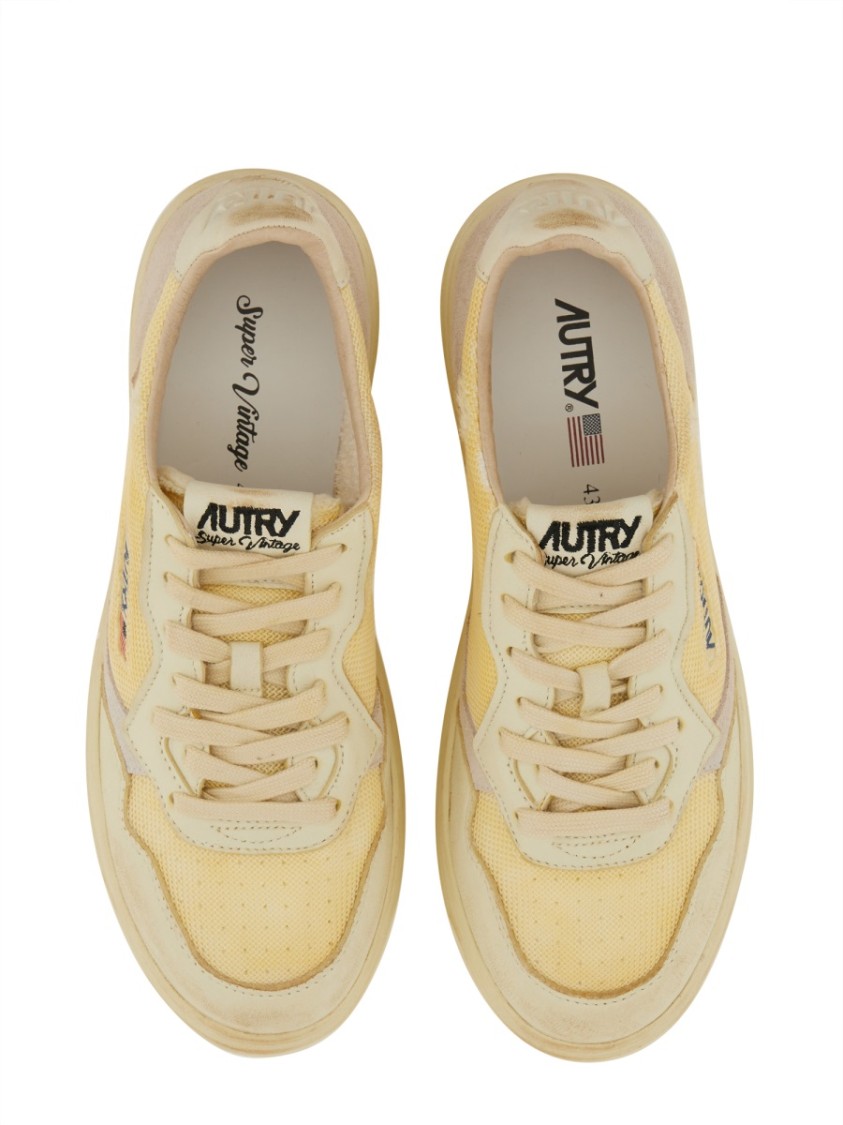 Autry Medalist Low Super Vintage Sneakers | THE LIST