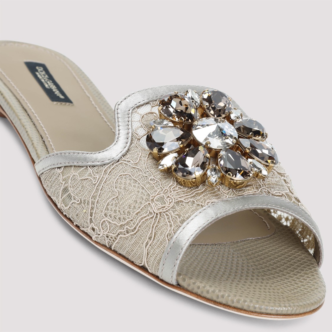 Dolce & Gabbana Lace Flat Sandals In Neutrals