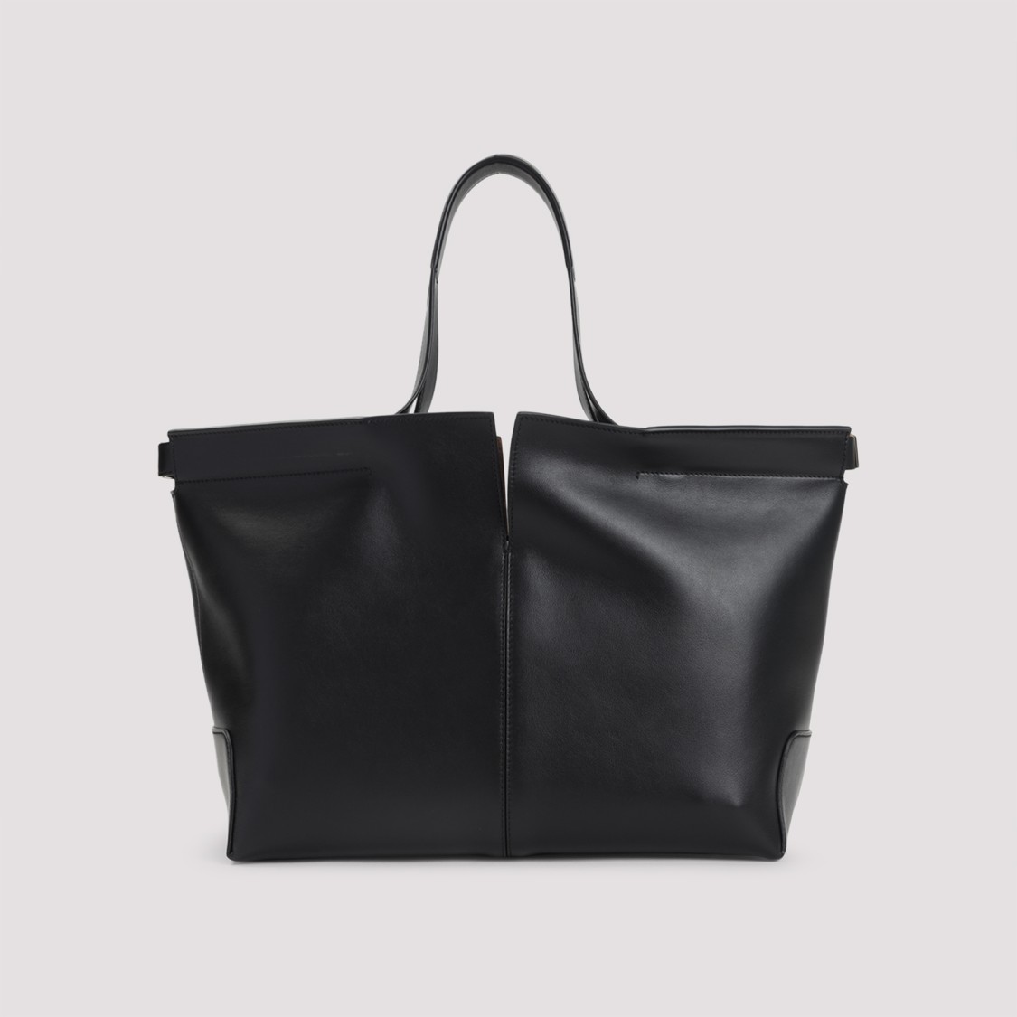 Tod's Black Leather Shoulder Bag With Structured Silhouette In Black