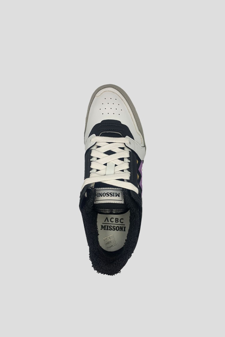 スニーカー Missoni Zigzag Stripe Sneakers Missoni Zigzag Stripe Sneakers in Multicolor | THE LIST